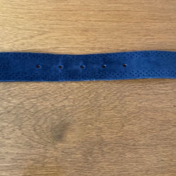 Hugo Boss suede belt - Picture 7 of 10